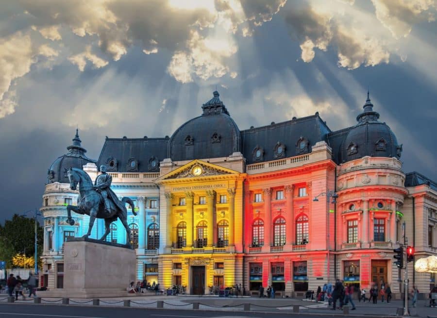 Calea Victoriei_The National Library. Romania_shutterstock_792758884