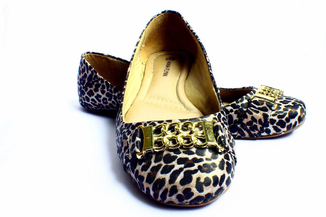 Обувь из текстиля женская