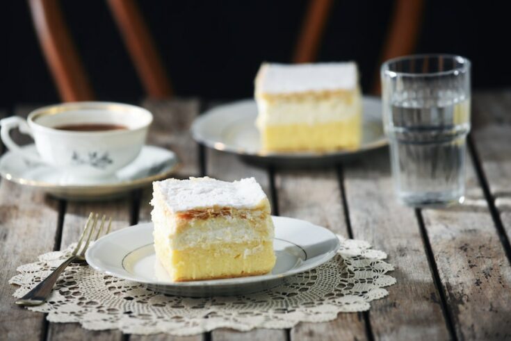 Norwegian Cream Cake | Imperial Sugar